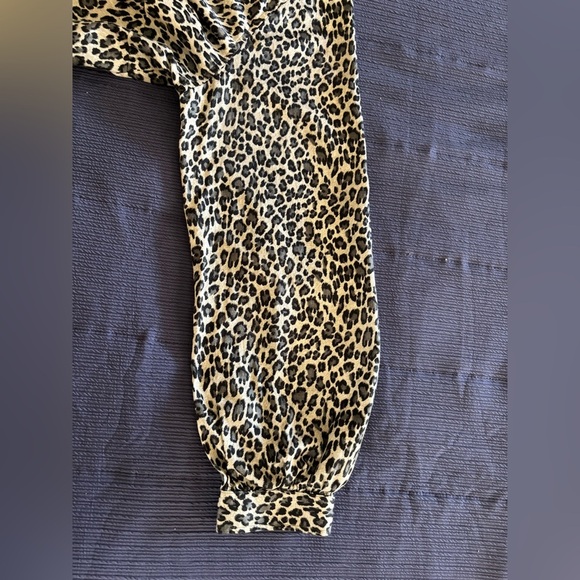 Like New Lauren Ralph Lauren Black and White Leopard Print Shirt xl - Picture 5 of 5